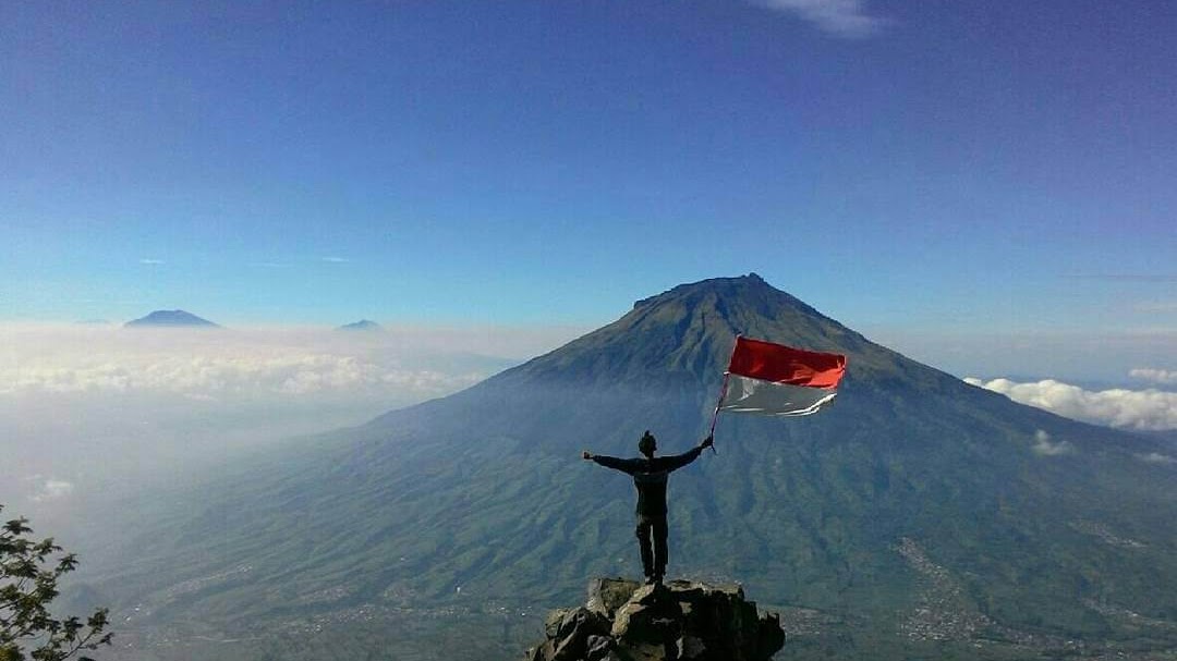 Hiking Gn. Sindoro Mepo Basecamp Kledung